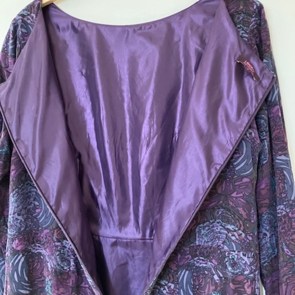 NWOT beautiful Liberty Art Fabrics silk dress - Picture 3 of 8